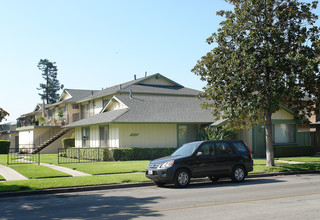 1218 S Athena Way in Anaheim, CA - Building Photo - Building Photo