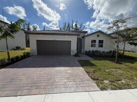 2256 SE 30th St in Homestead, FL - Building Photo