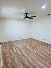 1906 Calle Pasito in Hemet, CA - Building Photo - Building Photo