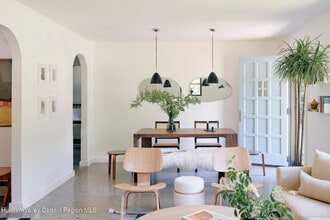 35 Race Track Rd in Bearsville, NY - Building Photo - Building Photo