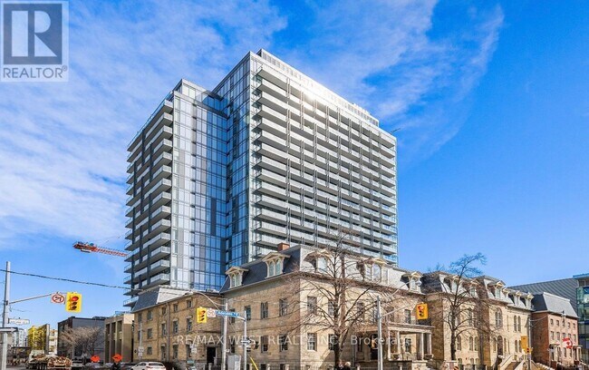 property at 105 George St