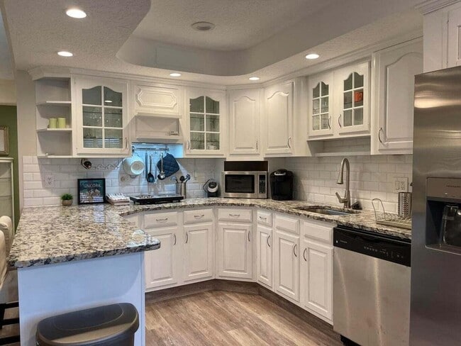 property at 13150 Doubletree Cir