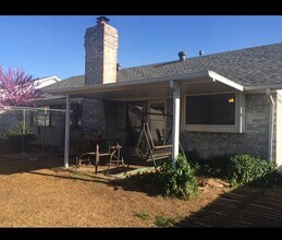 2320 E Faith Blvd in Shawnee, OK - Building Photo - Building Photo