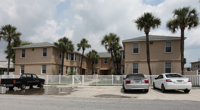 319 1st Ave N in Jacksonville Beach, FL - Building Photo - Building Photo