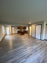 430 S Kansas Loop in East Wenatchee, WA - Building Photo - Building Photo