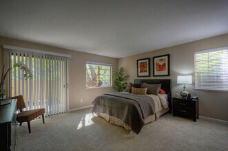 401 Canyon Woods Pl in San Ramon, CA - Building Photo - Building Photo