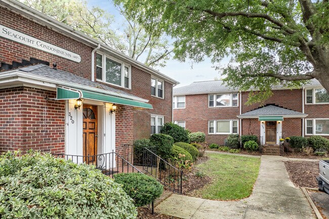 318 -322 24Th St in Virginia Beach, VA - Building Photo - Building Photo