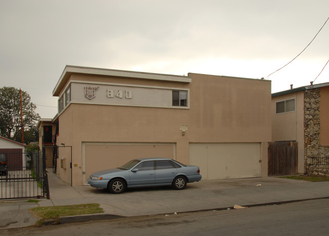 Lancer in Long Beach, CA - Foto de edificio - Building Photo