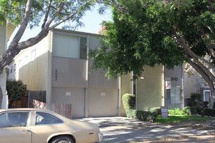 1043 Newport Ave Apartamentos