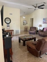 308 Oak Track Ln in Ocala, FL - Building Photo - Building Photo