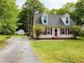 10717 S Jamie Pl in Fredericksburg, VA - Building Photo - Building Photo