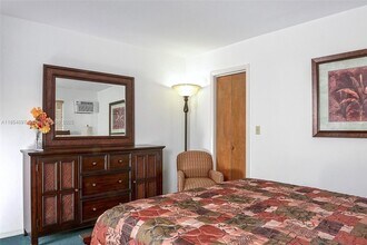 1748 Rodman St in Hollywood, FL - Building Photo - Building Photo