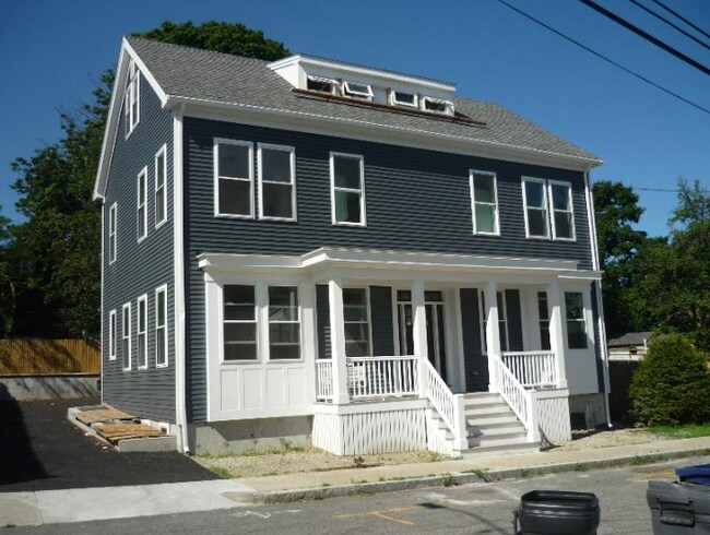 property at 6 Larose Pl