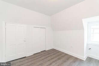 4238 Spruce St in Philadelphia, PA - Building Photo - Building Photo