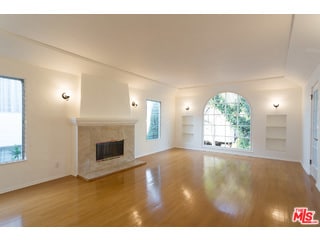 8434 Blackburn Ave in Los Angeles, CA - Building Photo - Building Photo