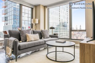 1 Nashua St, Unit SI FL18-ID638 in Boston, MA - Building Photo