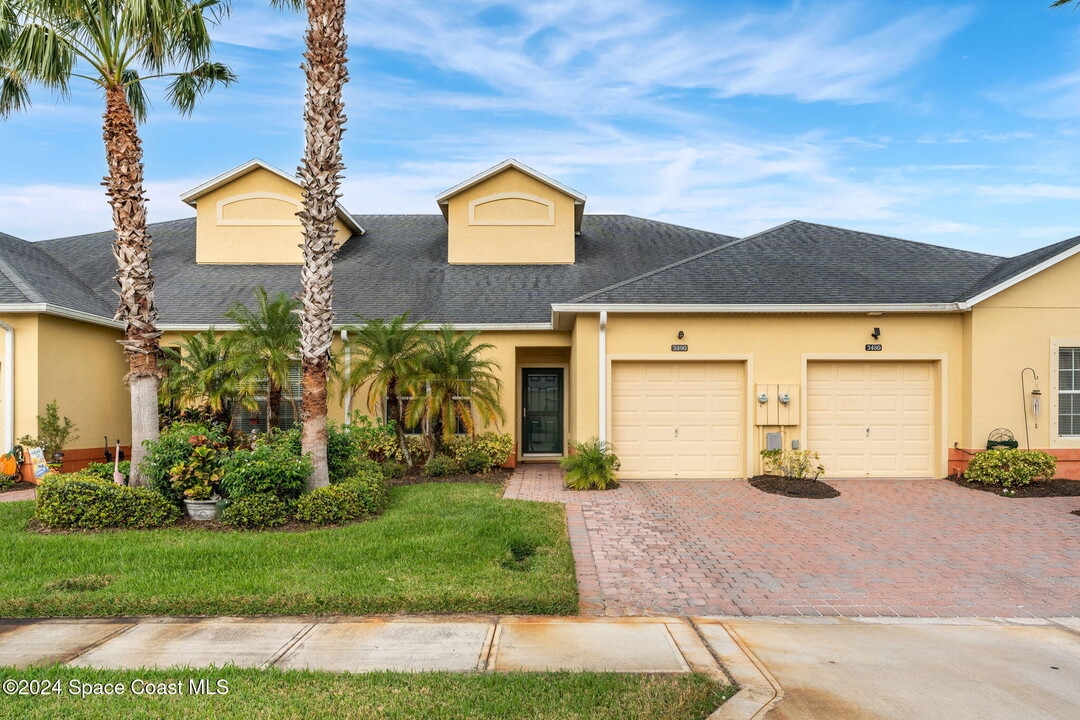 3490 Funston Cir in Melbourne, FL - Foto de edificio