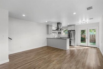 2029 Grainger St in Fort Worth, TX - Building Photo - Building Photo
