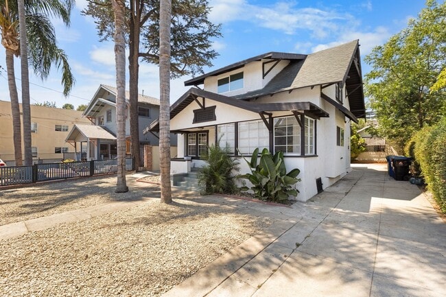 property at 1123 Logan St