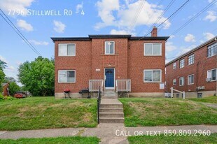 7796 Stillwell Rd in Cincinnati, OH - Building Photo