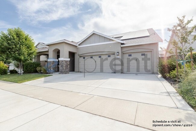 5561 Harcrest Dr in Linda, CA - Building Photo - Building Photo