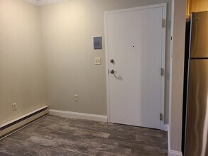 576 Washington St in Weymouth, MA - Building Photo - Building Photo