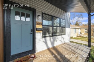 1049 Veto St NW in Grand Rapids, MI - Building Photo - Building Photo