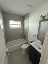 2112 Garfield St, Unit 2112 Garfield Street in Hollywood, FL - Building Photo - Building Photo