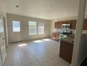 317 Turquoise Dr in Fort Worth, TX - Building Photo - Building Photo