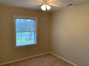 225 Deer Creek Dr in Matthews, NC - Building Photo - Building Photo