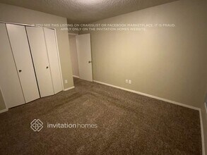 7731 W Shaw Butte Dr in Peoria, AZ - Foto de edificio - Building Photo