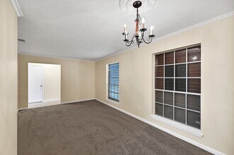 10026 Kirkglen Dr in Houston, TX - Building Photo - Building Photo