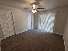 438 N Stone Mountain Dr in Saint George, UT - Building Photo - Building Photo
