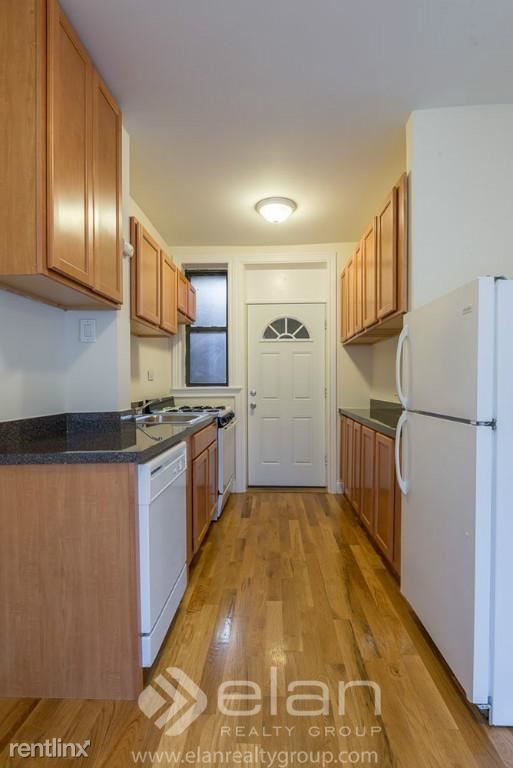 38235 N Fremont St-Unit -Apt 1W in Chicago, IL - Building Photo - Building Photo