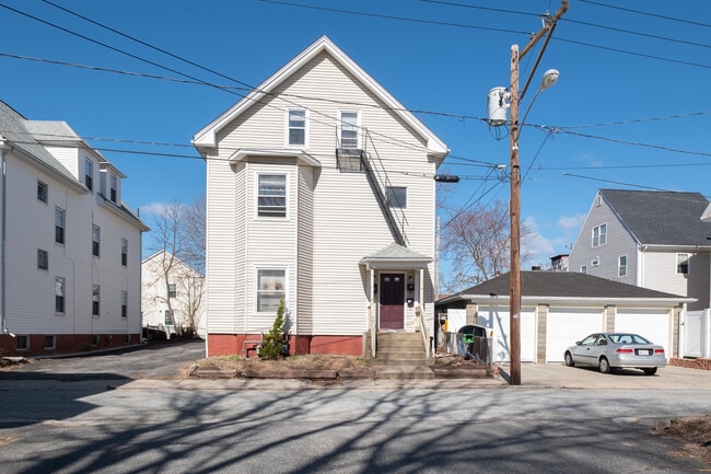 1 Howard Ave, Unit APT 2