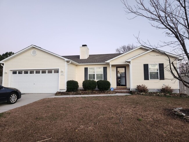property at 407 S Grazing Ct