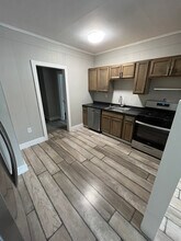 106 N Main St in Minoa, NY - Foto de edificio - Building Photo