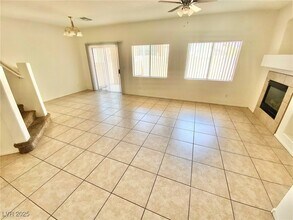 1588 Ward Frontier Ln in Henderson, NV - Building Photo - Building Photo