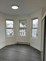 181 Neptune Ave in Jersey City, NJ - Building Photo