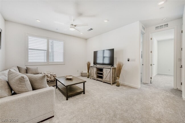 property at 1579 Hopeful Lark Ln