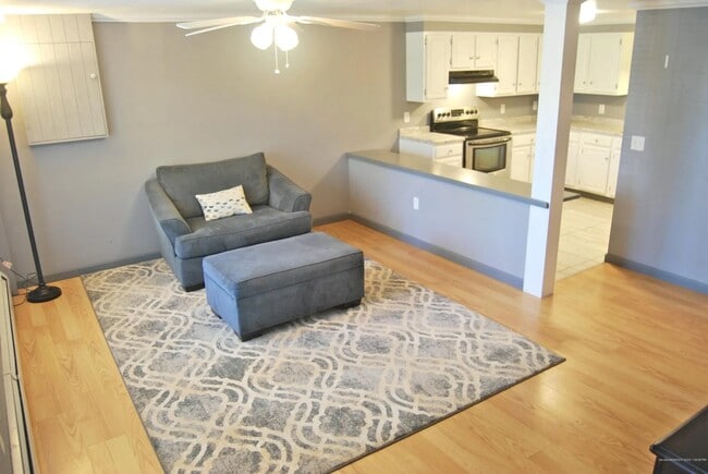 209 Carsley Rd, Unit A in Harrison, ME - Building Photo - Building Photo