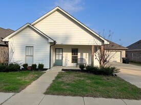 837 Long Leaf Cir in Brandon, MS - Building Photo