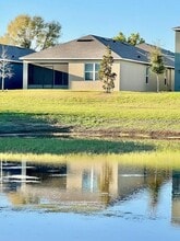 994 King Parc Rd in Orange City, FL - Building Photo - Building Photo