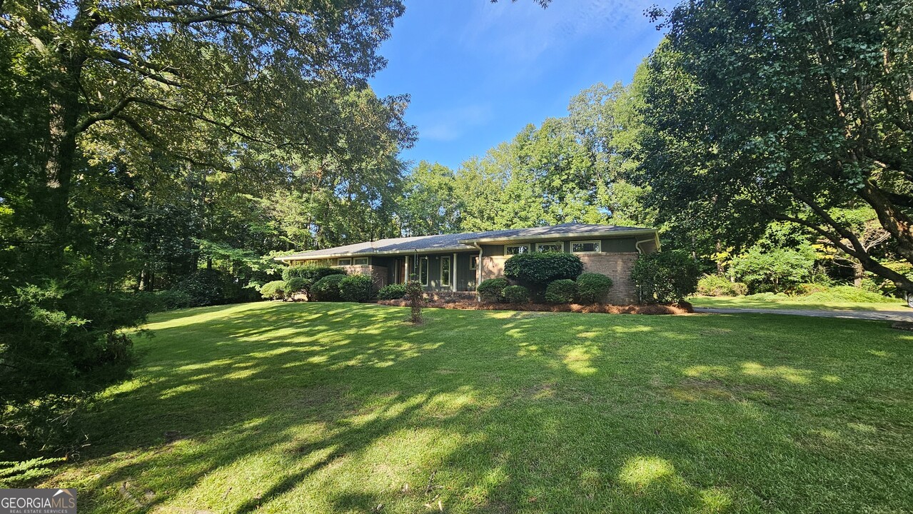 810 Joy Dr in Macon, GA - Building Photo