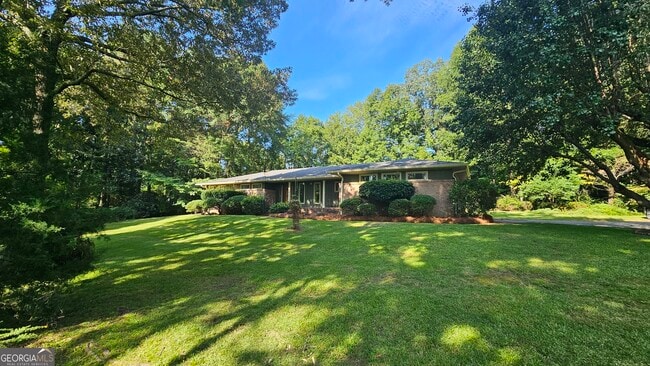 property at 810 Joy Dr