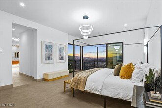 601 Overlook Rim Dr in Henderson, NV - Foto de edificio - Building Photo