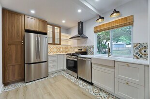 205 Island Rd in Mahwah, NJ - Building Photo