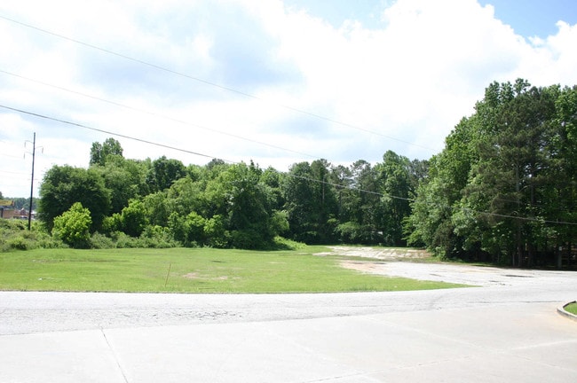 Tara Mobile Home Park in Jonesboro, GA - Foto de edificio - Building Photo