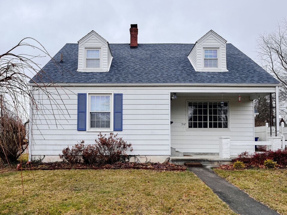 512 Fairview Ave in Blacksburg, VA - Building Photo