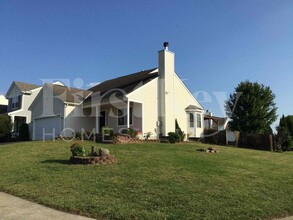 2508 Running Brook Ave in Lancaster, OH - Building Photo - Building Photo